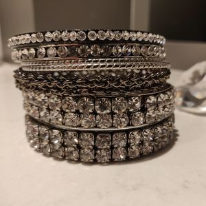 Sparkling bangle bracelets set of 8
